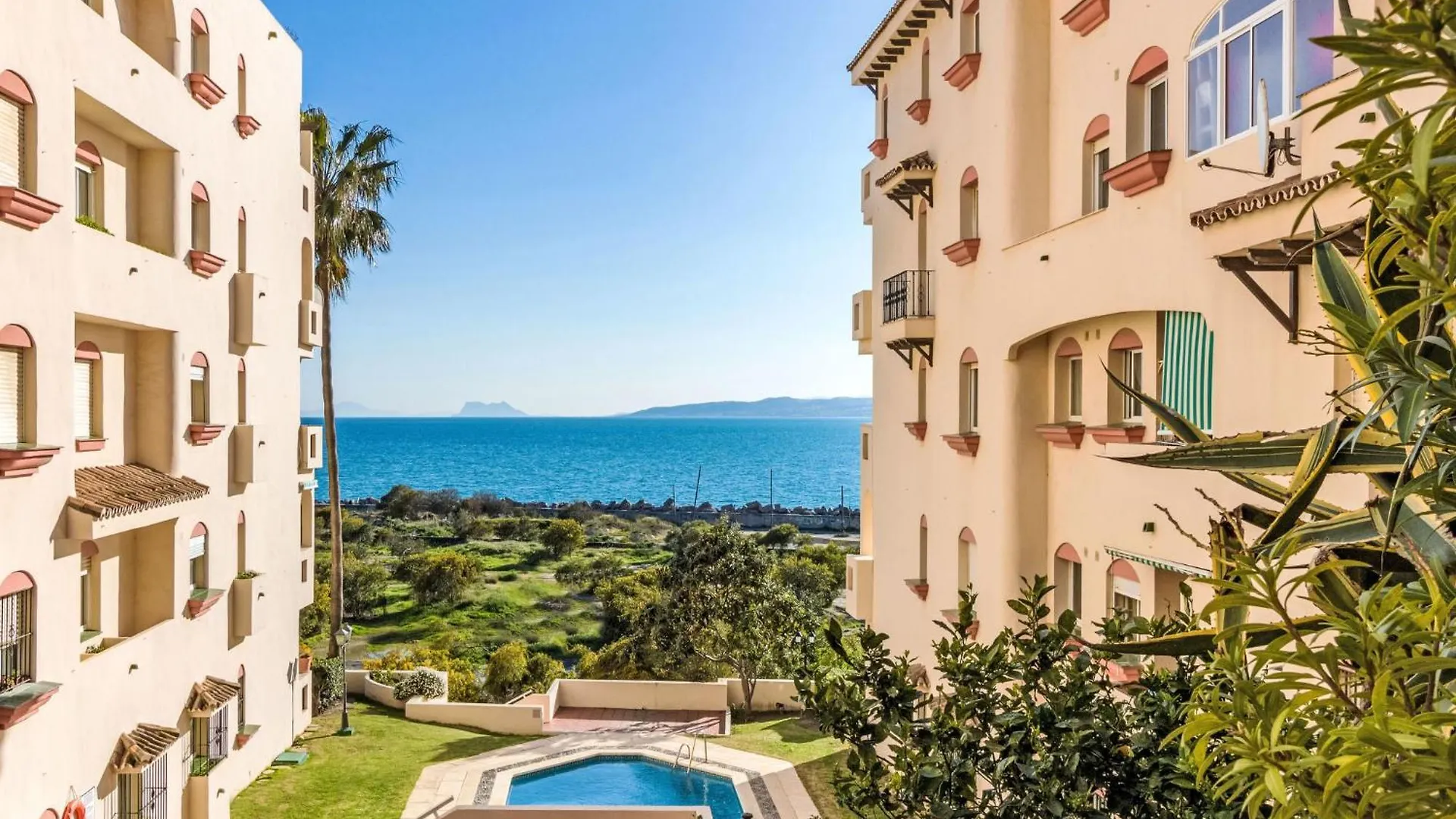 Apartment Marina Bay-2 By Interhome Estepona